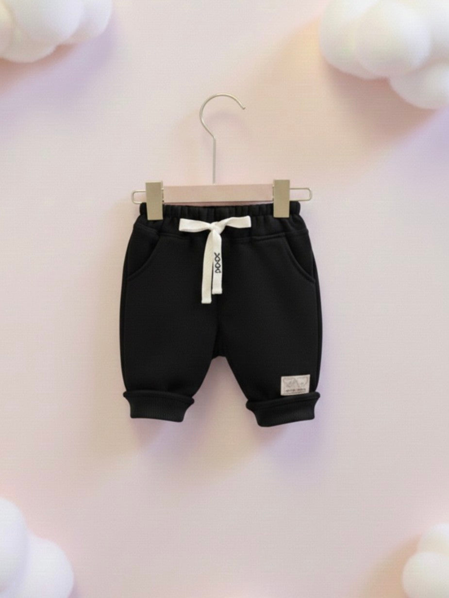 Little Cub Comfort: Premium Bear Hoodie & Jogger Set