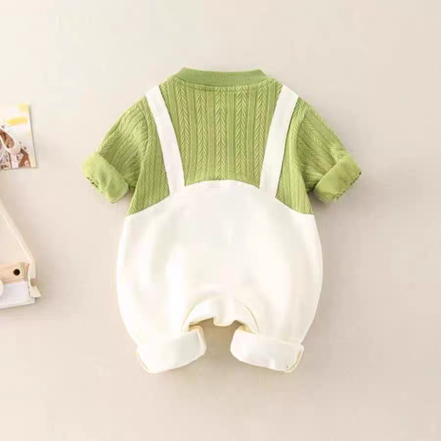 Little Frog Summer Baby Romper – Cute Green Cotton Outfit for Babies 🐸☀️