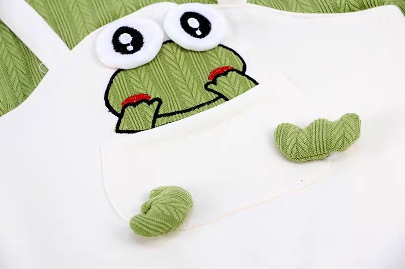 Little Frog Summer Baby Romper – Cute Green Cotton Outfit for Babies 🐸☀️